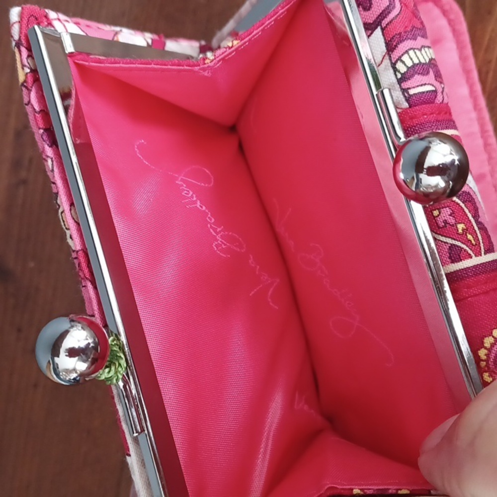 Vera Bradley wallet - Picture 6 of 11